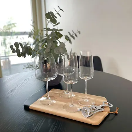 アパート Beautiful Loft With Glazed Balcony